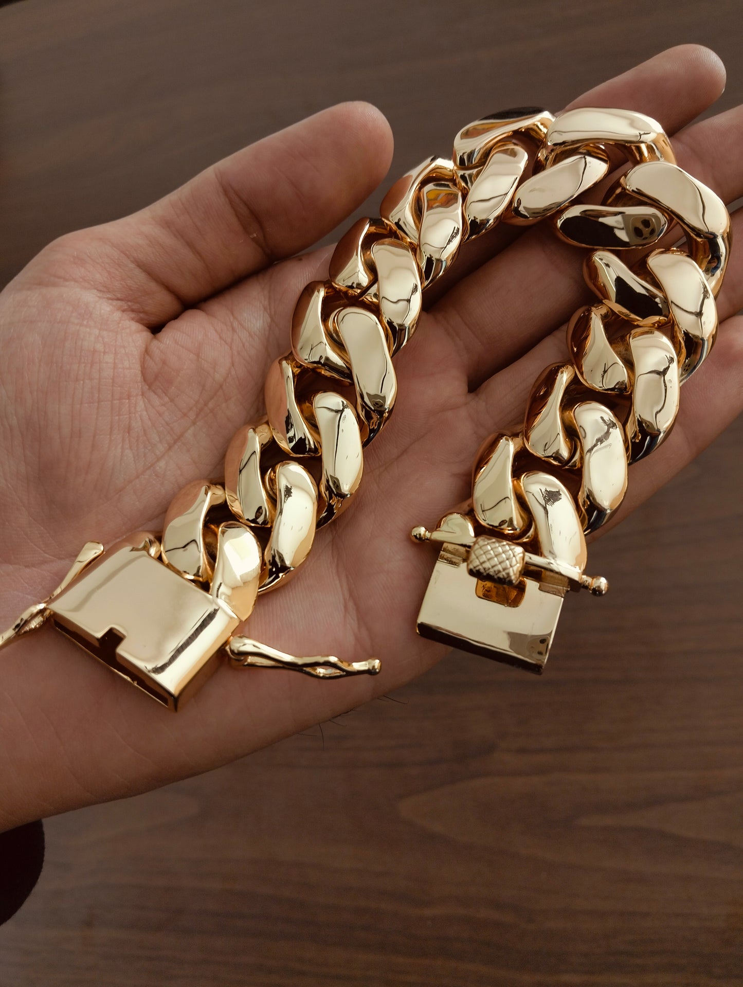 25MM Elegant Monaco Cuban Link Bracelet in 14K |8.5 Inch Length |Unisex Statement Jewelry |Perfect Partywear & Unisex Special Occasion Gift