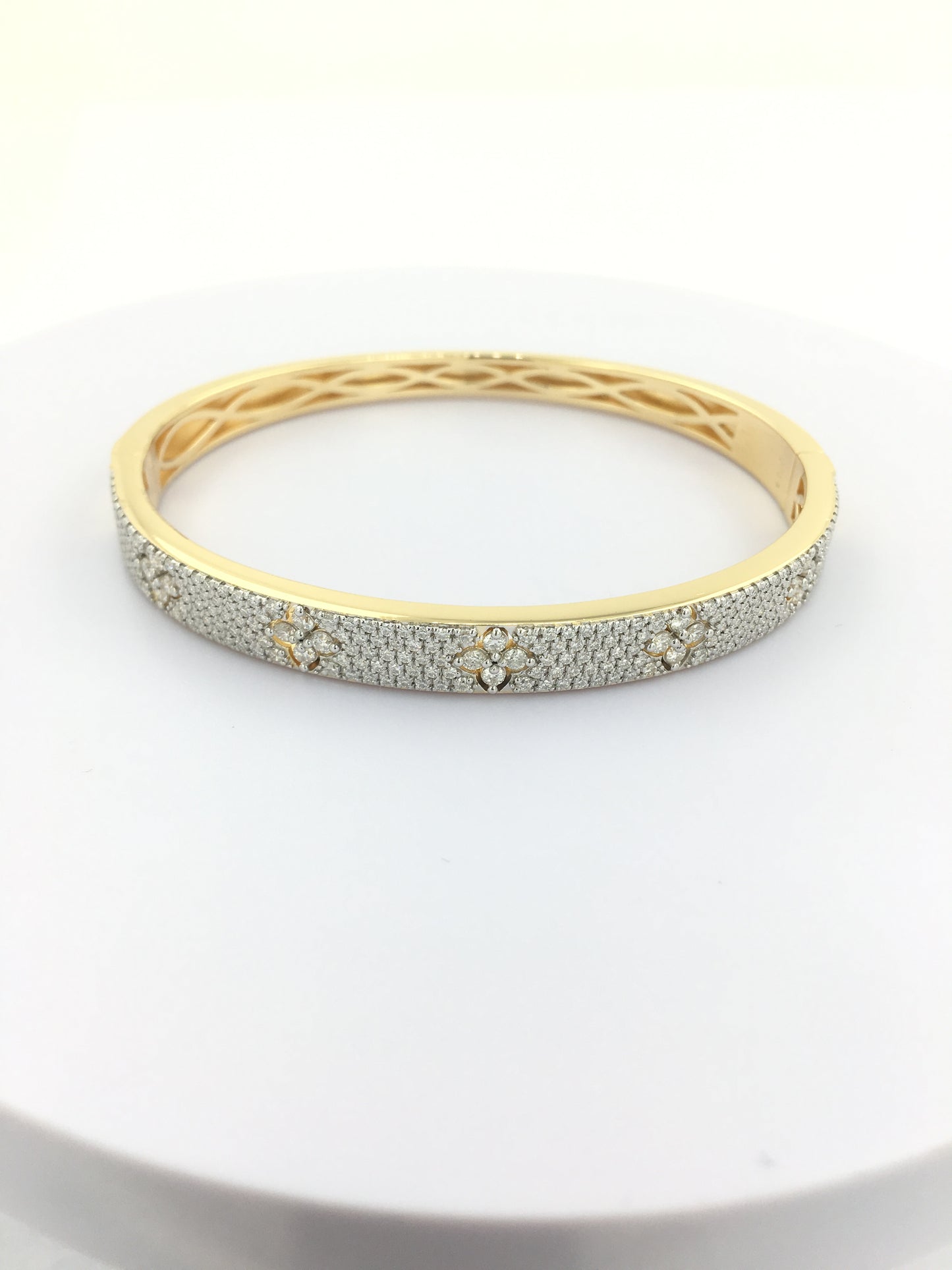 Graceful 1 4/5CTW Bangle Bracelet in 14K Gold-Plated Silver | Available in Moissanite/Lab Grown Diamond| Daily & Party Wear |Jewelry Gift