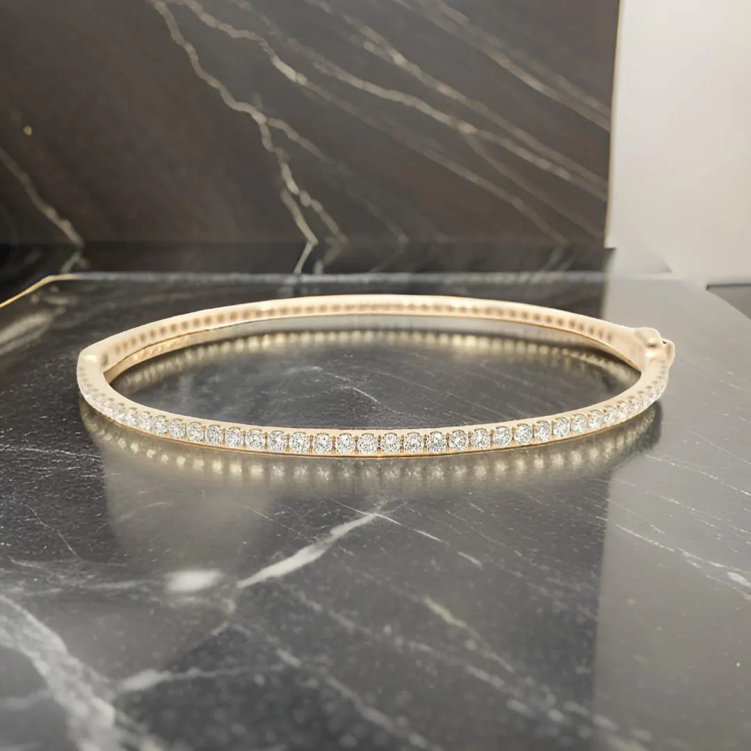 Elegant and Dazzling: 1CT Moissanite Diamond Gold Plated Bangle - A Perfect Blend of Sophistication and Sparkle for Every Occasion - LLine
